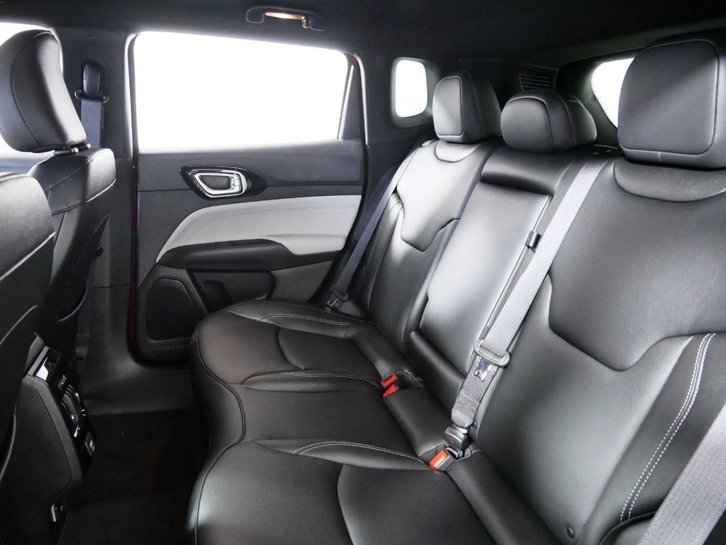 Thumbnail: 2025 Jeep Compass - 30