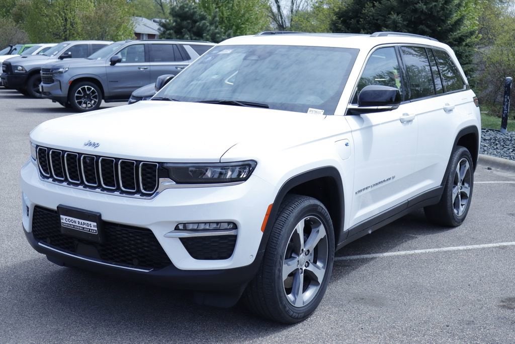 Thumbnail: 2023 Jeep Grand Cherokee - 1