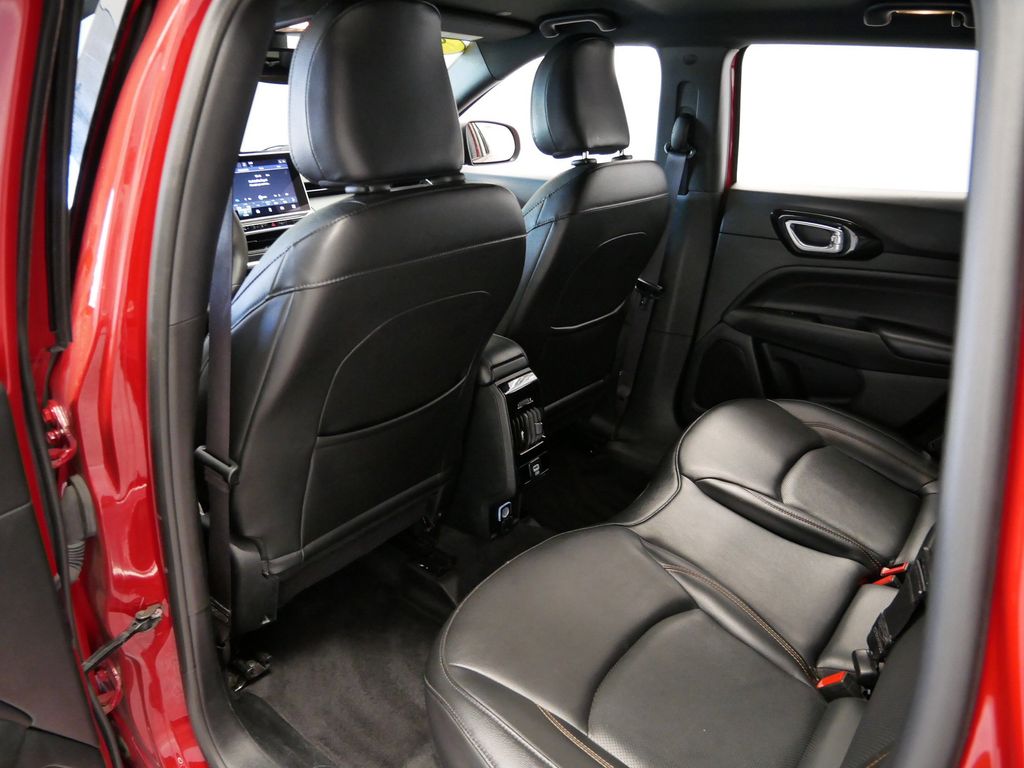 Thumbnail: 2023 Jeep Compass - 8