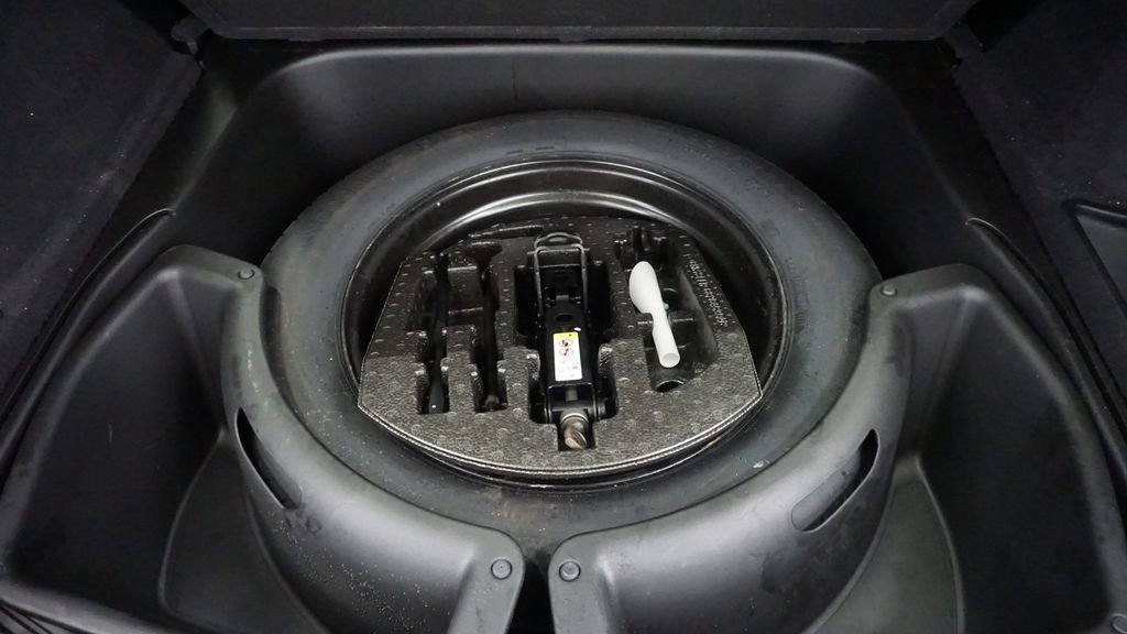 Thumbnail: 2020 Jeep Grand Cherokee - 21