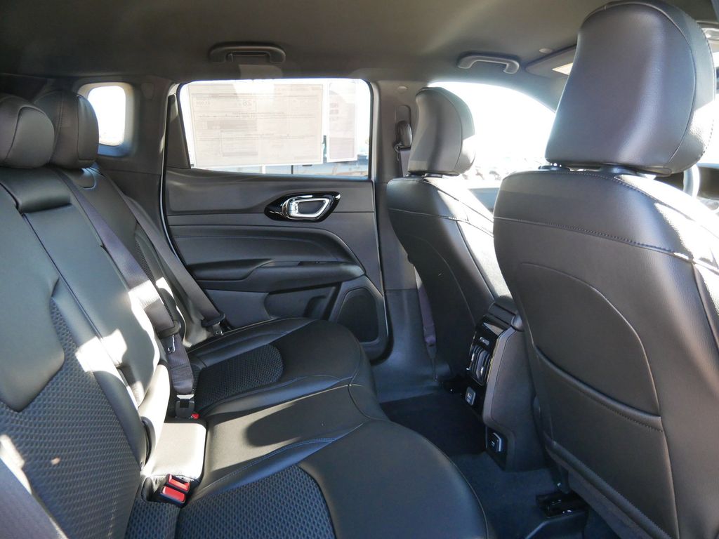 Thumbnail: 2026 Jeep Compass - 23