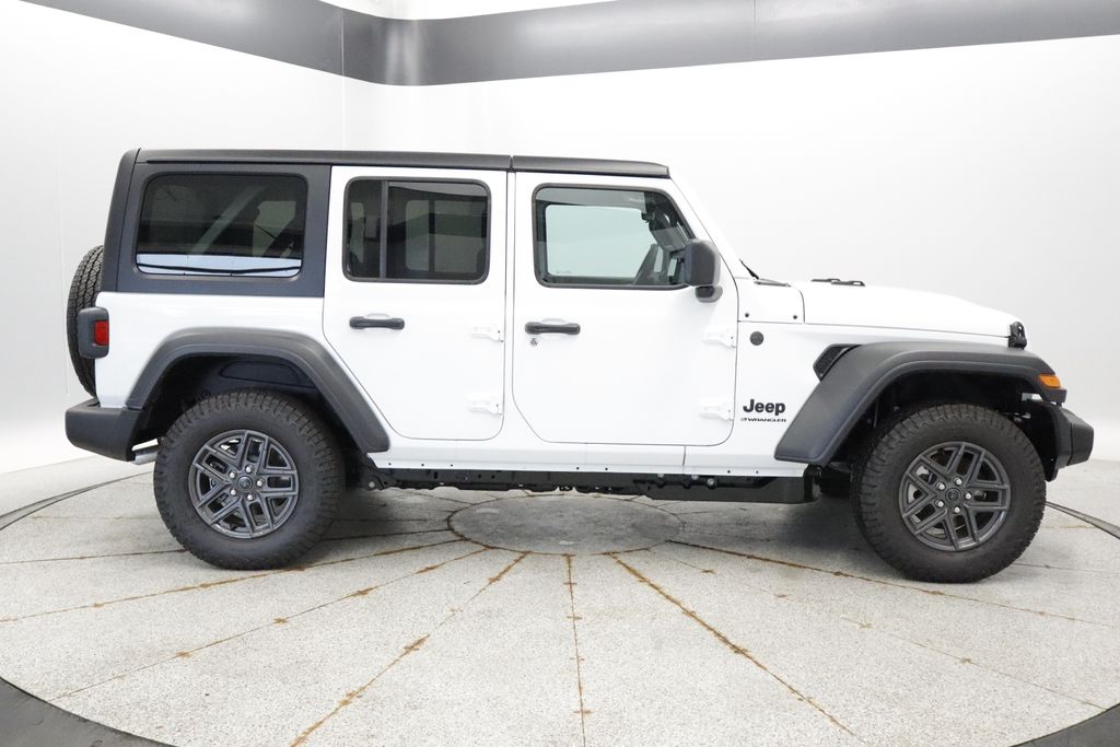 Thumbnail: 2026 Jeep Wrangler - 8