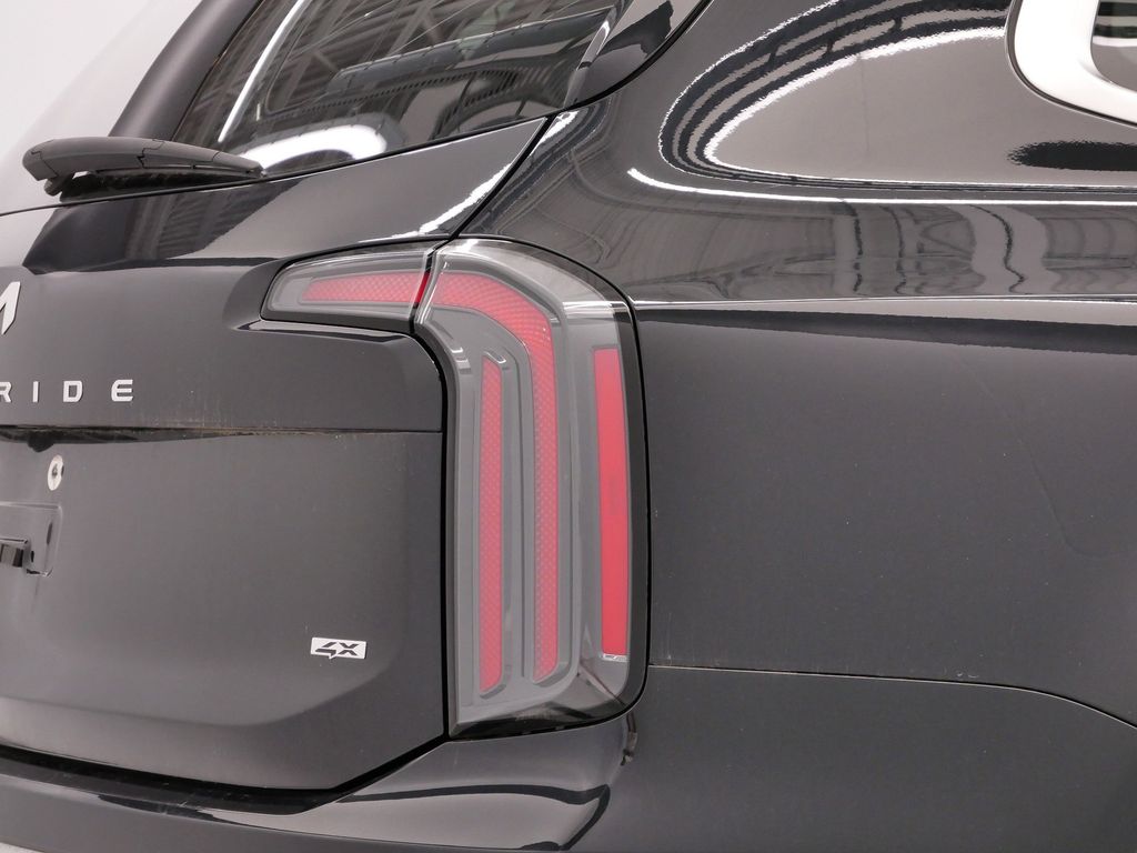 Thumbnail: 2023 Kia Telluride - 19