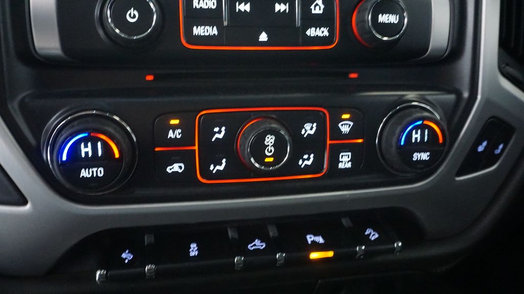 Thumbnail: 2015 GMC Sierra 1500 - 32