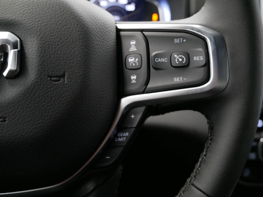 2025 RAM 1500 Big Horn 39
