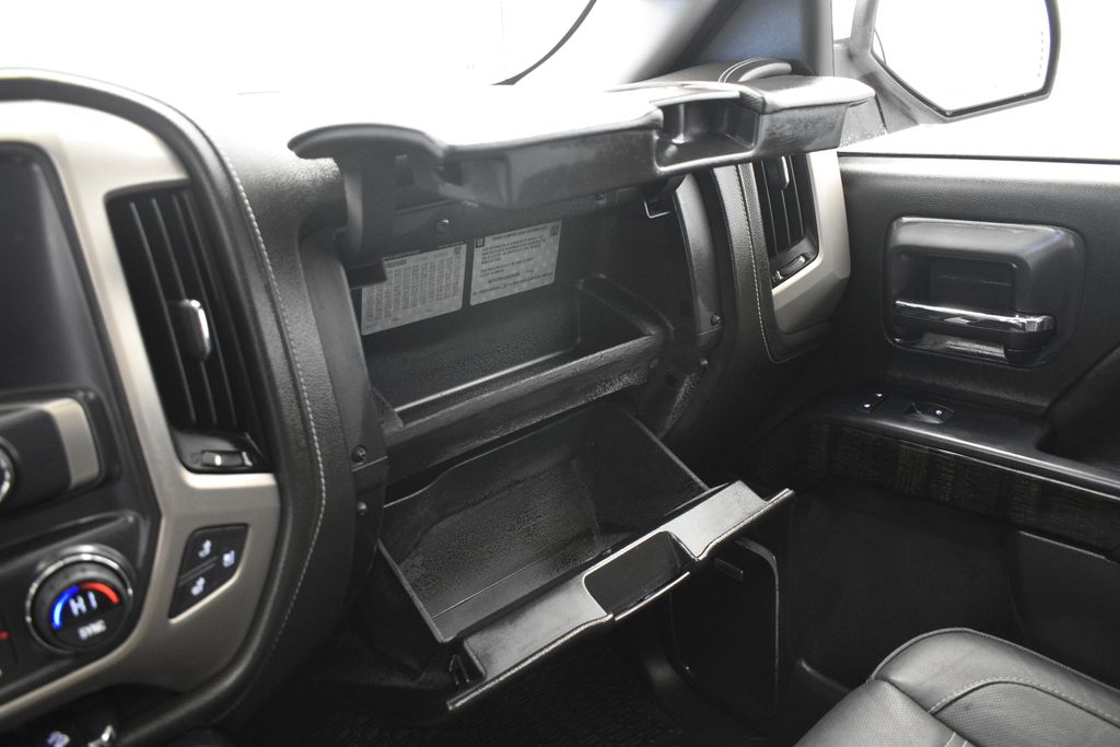 Thumbnail: 2016 GMC Sierra 1500 - 41