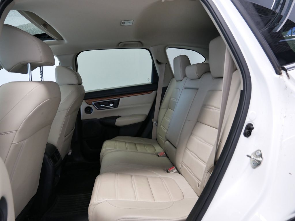 Thumbnail: 2017 Honda CR-V - 21