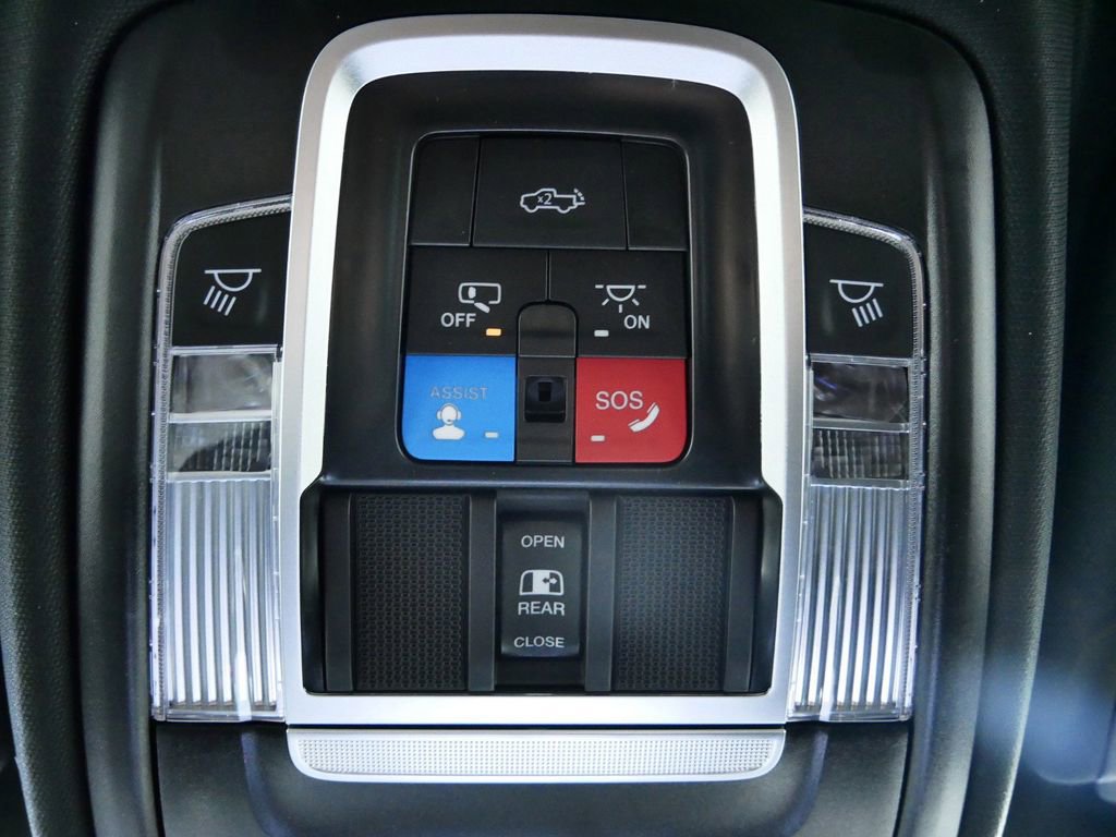 Thumbnail: 2025 RAM 1500 - 51