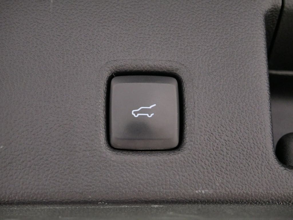 Thumbnail: 2022 Ford Escape - 15