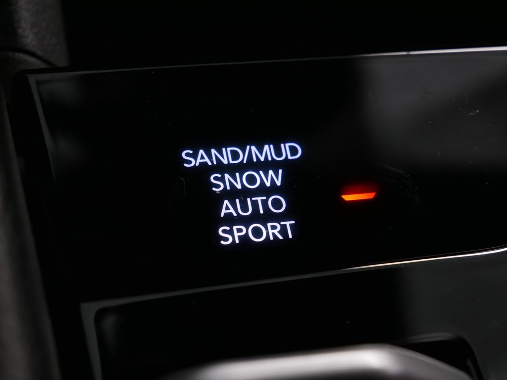 Thumbnail: 2025 Jeep Grand Cherokee - 39