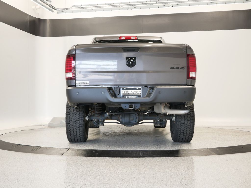 Thumbnail: 2021 RAM 1500 Classic - 36