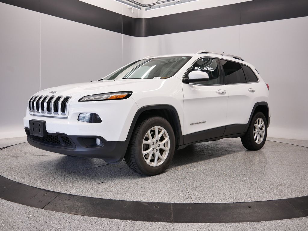 Thumbnail: 2015 Jeep Cherokee - 14