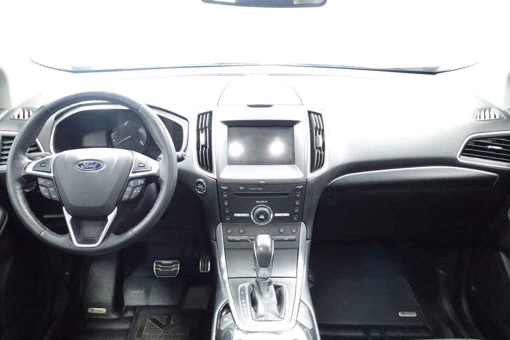 Thumbnail: 2016 Ford Edge - 23