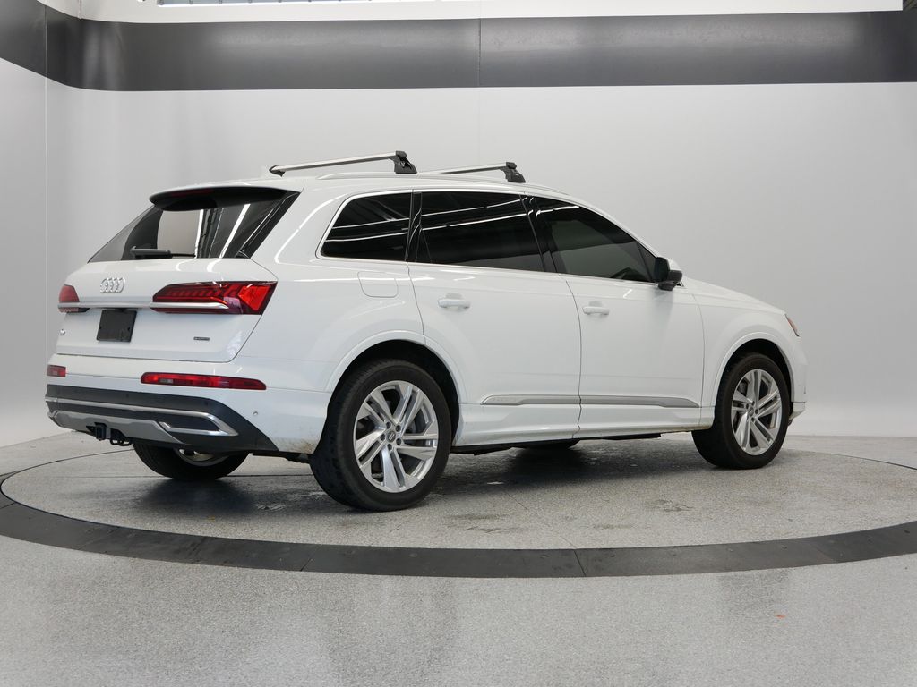 Thumbnail: 2020 Audi Q7 - 6