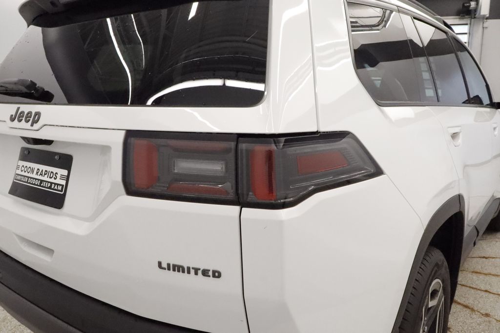 Thumbnail: 2026 Jeep Cherokee - 16