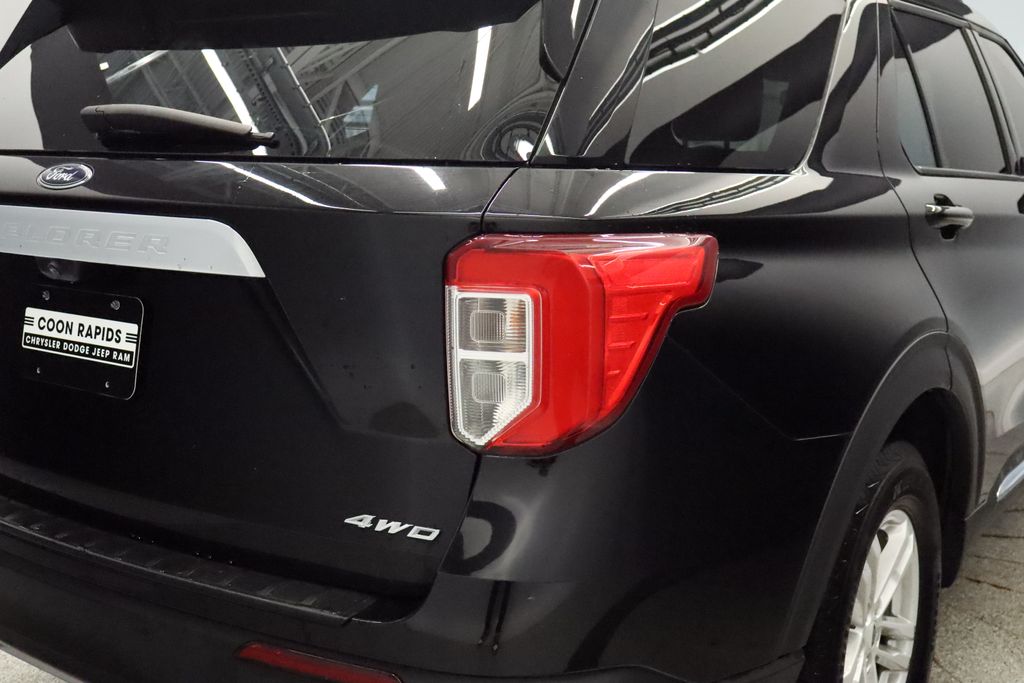 Thumbnail: 2023 Ford Explorer - 17