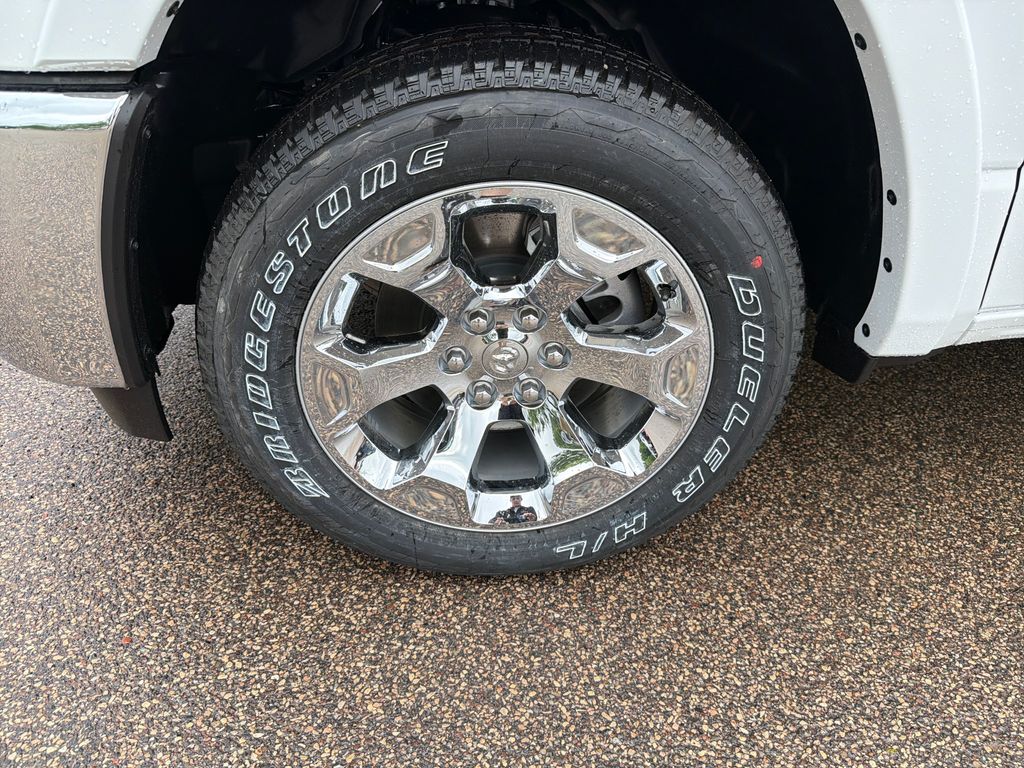 Thumbnail: 2026 RAM 1500 - 10