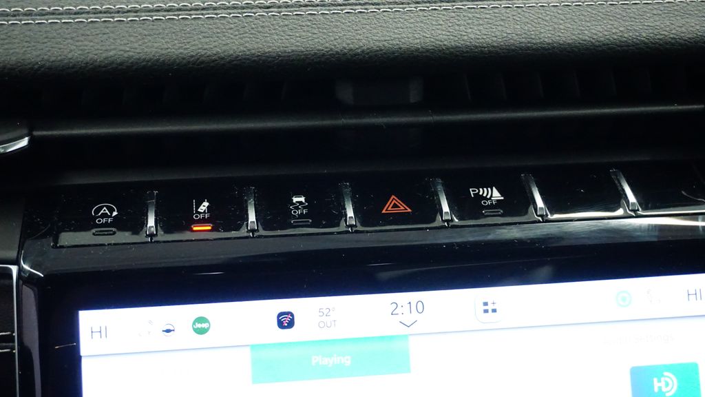 Thumbnail: 2022 Jeep Grand Cherokee - 34