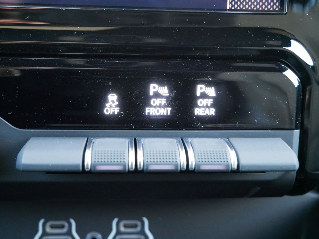 Thumbnail: 2026 RAM 1500 - 47