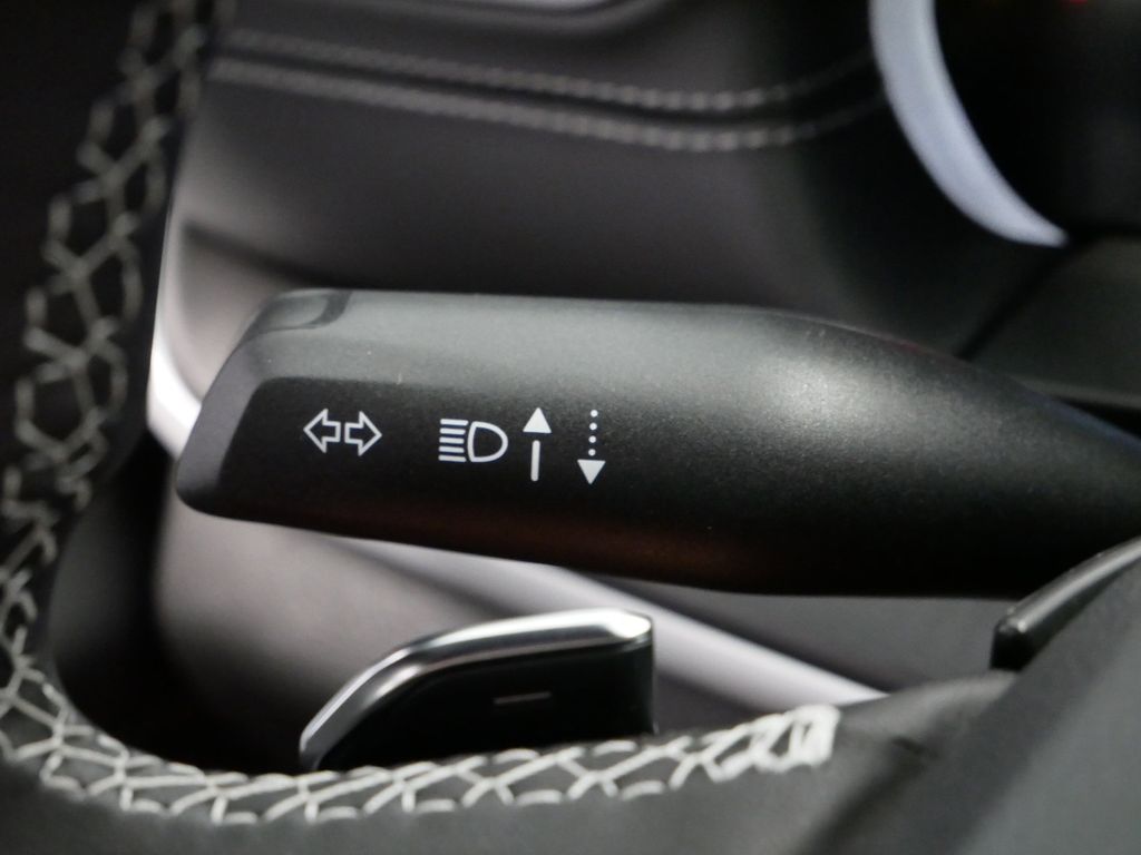 Thumbnail: 2025 Jeep Grand Cherokee - 27