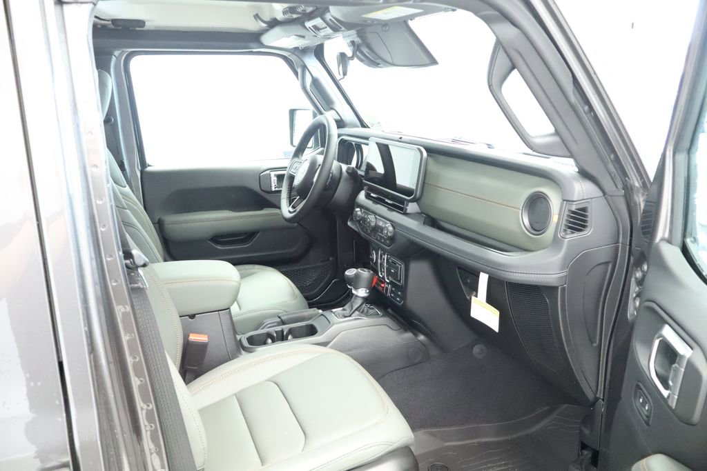 Thumbnail: 2026 Jeep Gladiator - 23