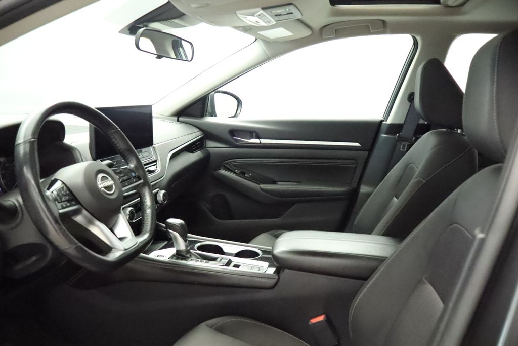 Thumbnail: 2023 Nissan Altima - 28