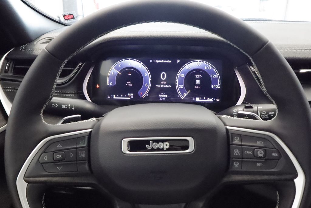 Thumbnail: 2026 Jeep Grand Cherokee L - 26
