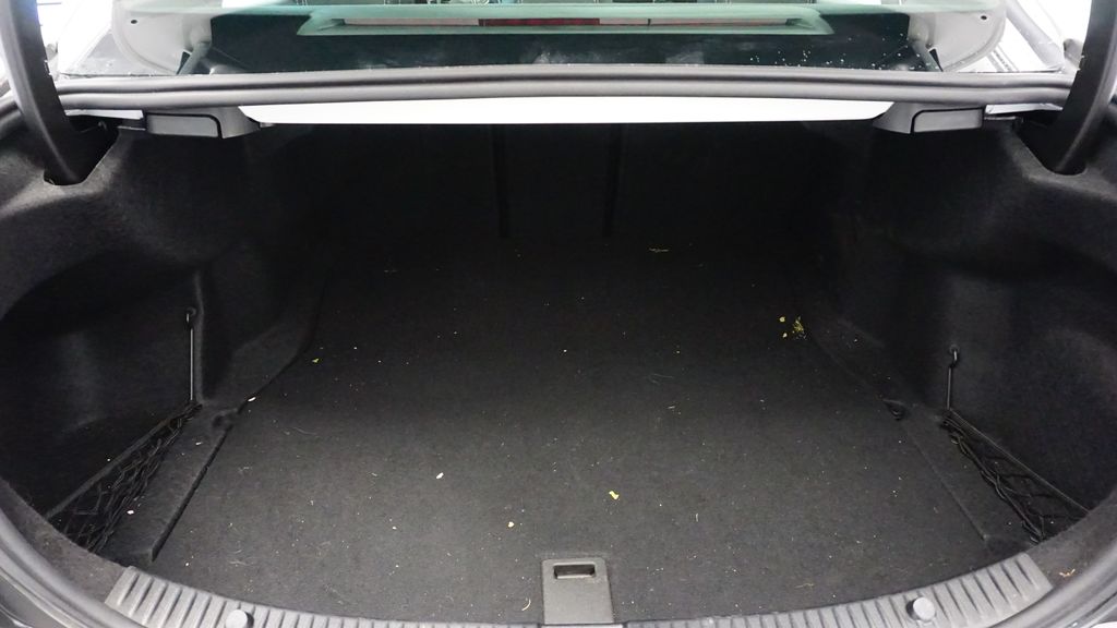 Thumbnail: 2018 Mercedes-Benz C-Class - 14