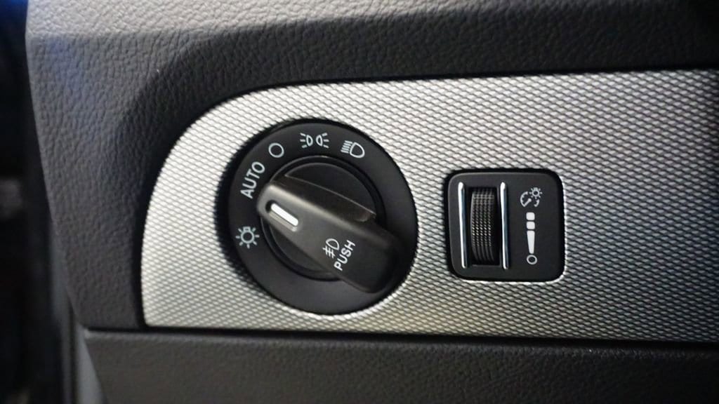 Thumbnail: 2019 Dodge Durango - 29