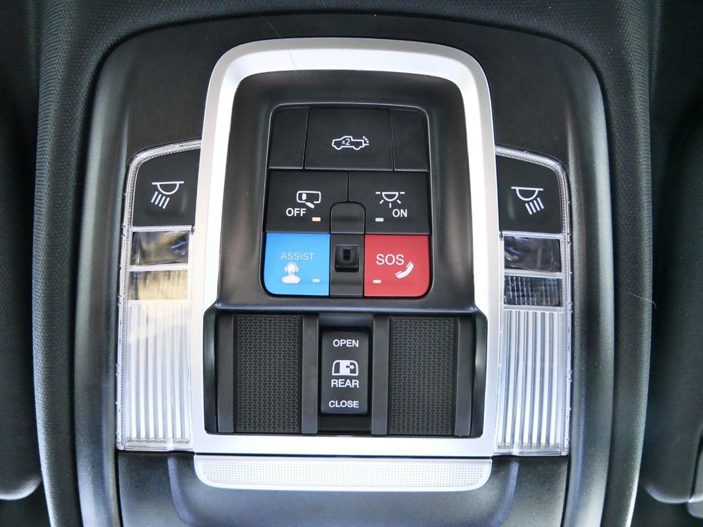 Thumbnail: 2025 RAM 1500 - 51