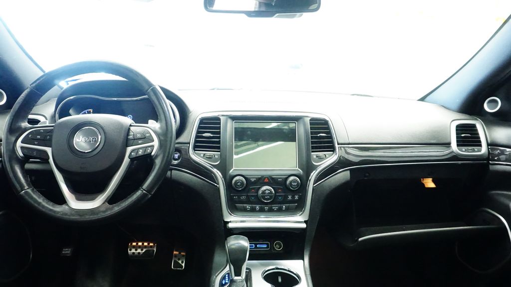 Thumbnail: 2016 Jeep Grand Cherokee - 24