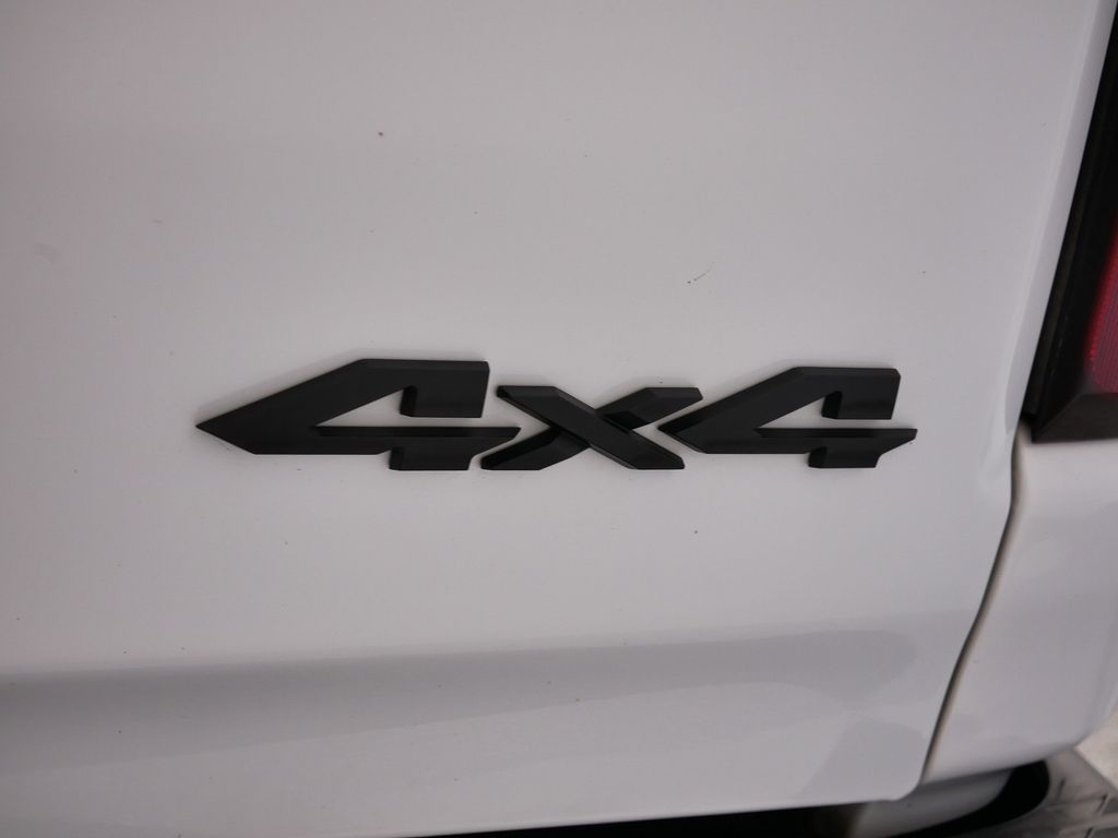 Thumbnail: 2024 RAM 1500 - 20