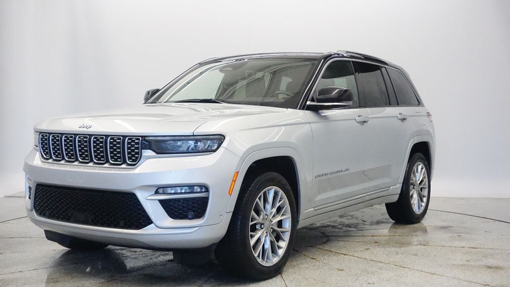 Thumbnail: 2022 Jeep Grand Cherokee - 1