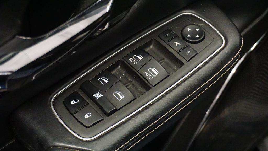 Thumbnail: 2022 RAM 1500 - 28