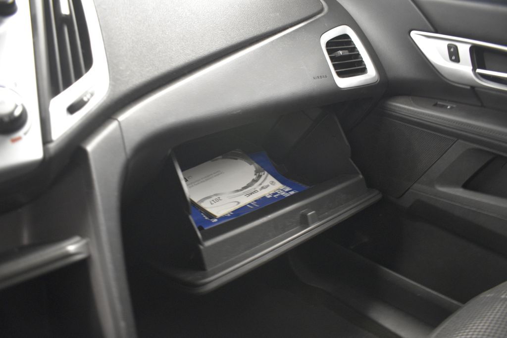 Thumbnail: 2017 GMC Terrain - 35