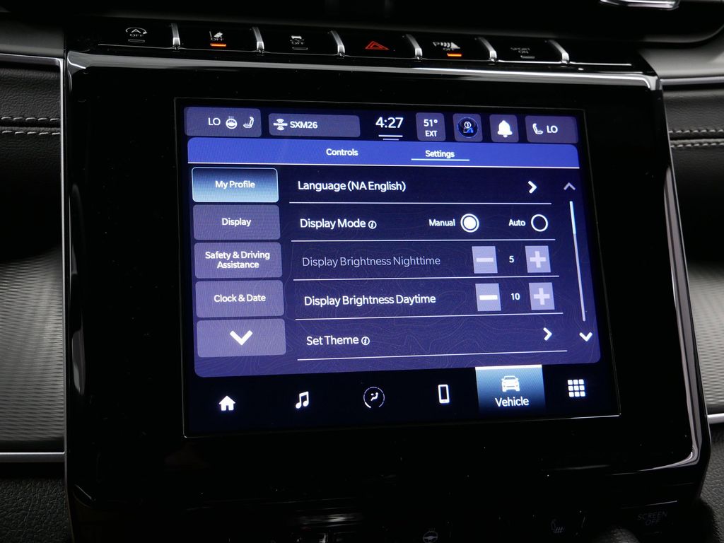 Thumbnail: 2025 Jeep Grand Cherokee - 32