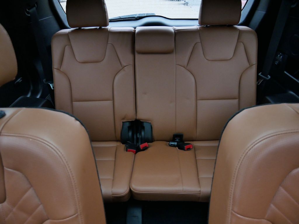 Thumbnail: 2024 Kia Telluride - 23