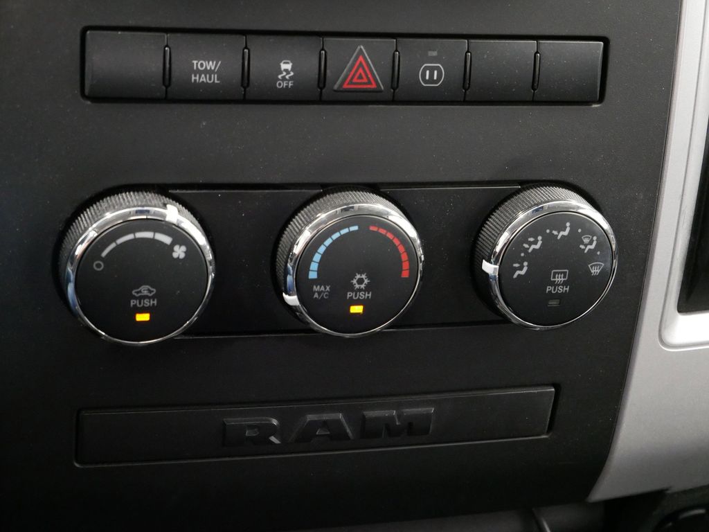 Thumbnail: 2010 RAM 1500 - 31