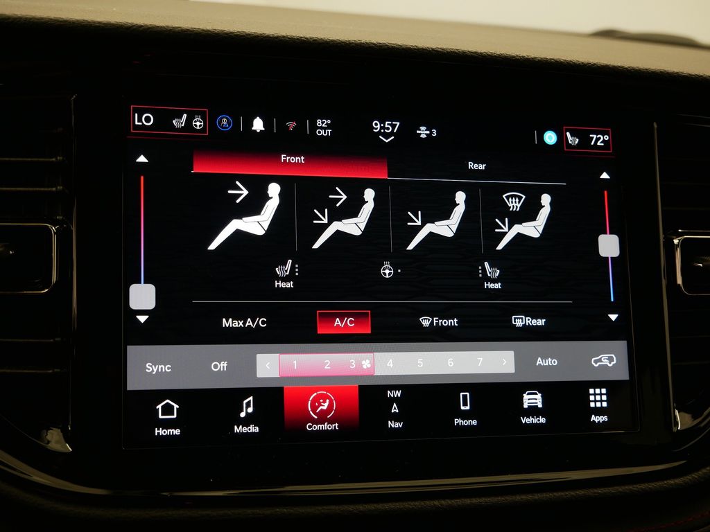 Thumbnail: 2025 Dodge Durango - 32