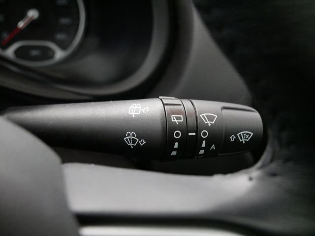 Thumbnail: 2023 Jeep Renegade - 26