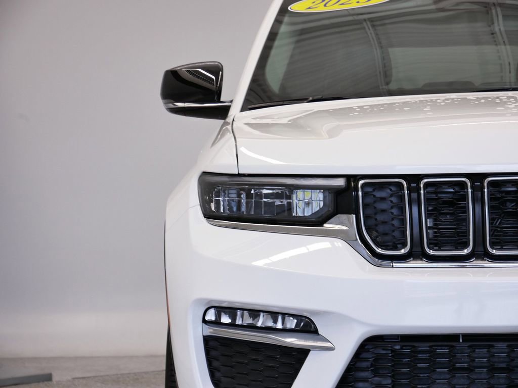 Thumbnail: 2023 Jeep Grand Cherokee - 51