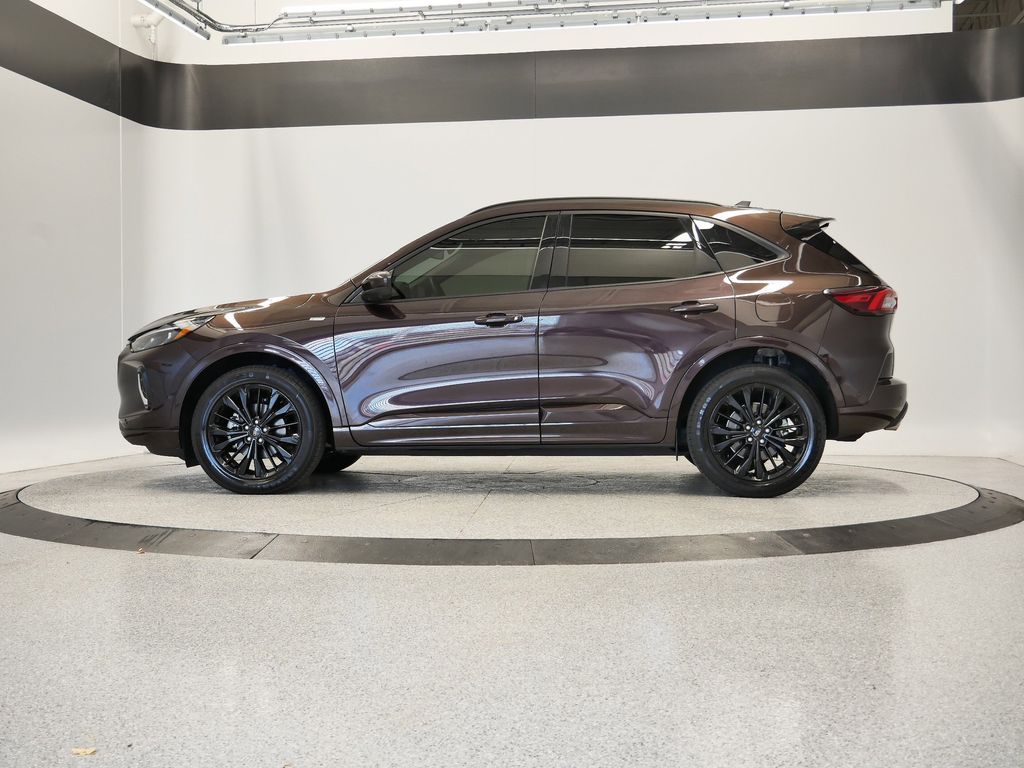 Thumbnail: 2023 Ford Escape - 44