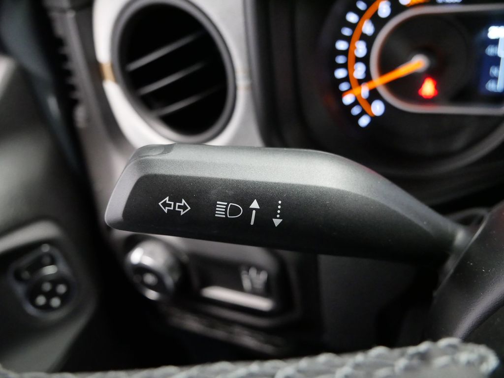 Thumbnail: 2026 Jeep Wrangler - 24