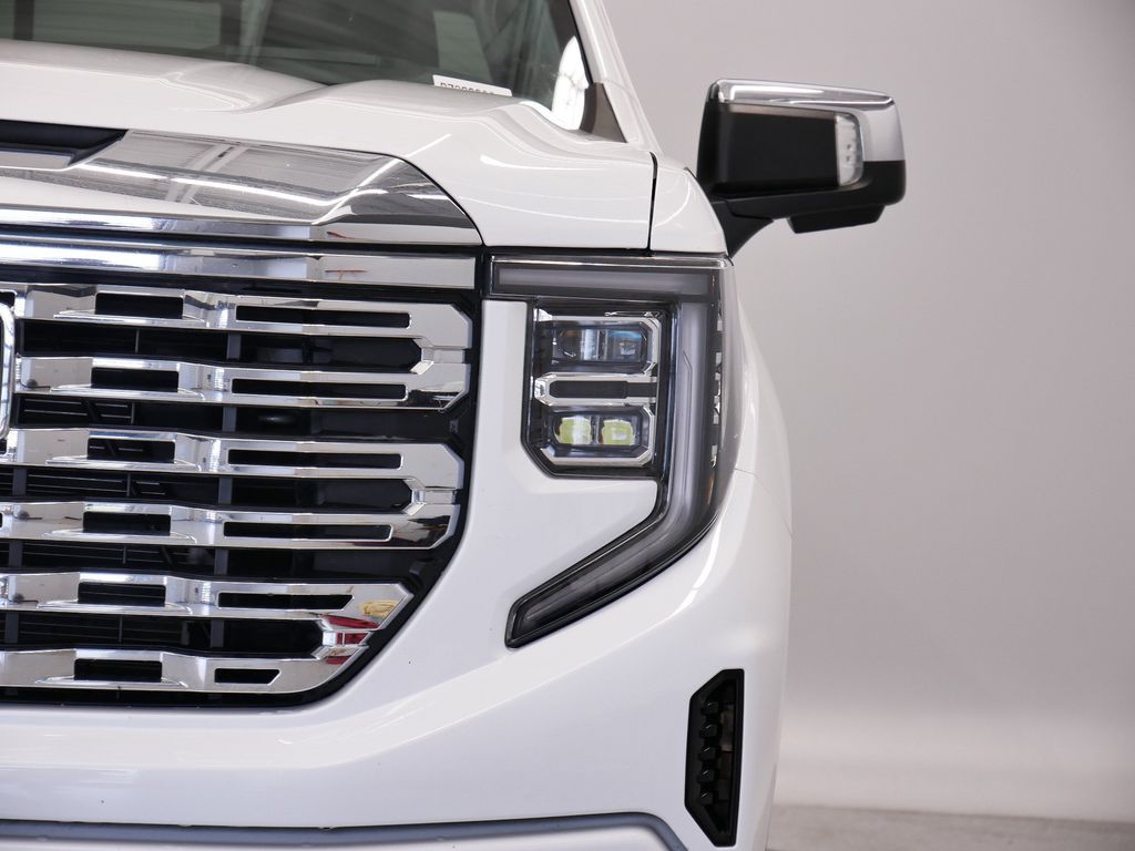 Thumbnail: 2023 GMC Sierra 1500 - 13