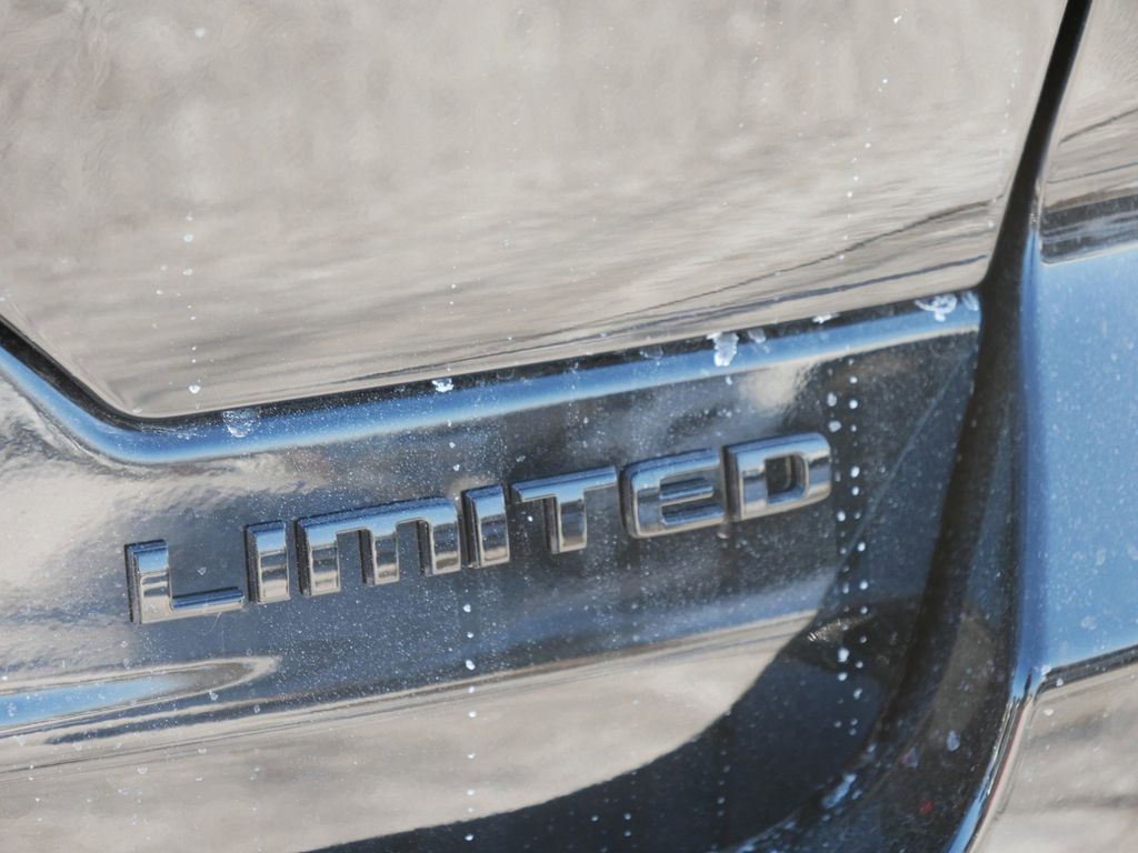 Thumbnail: 2025 Jeep Grand Cherokee - 13