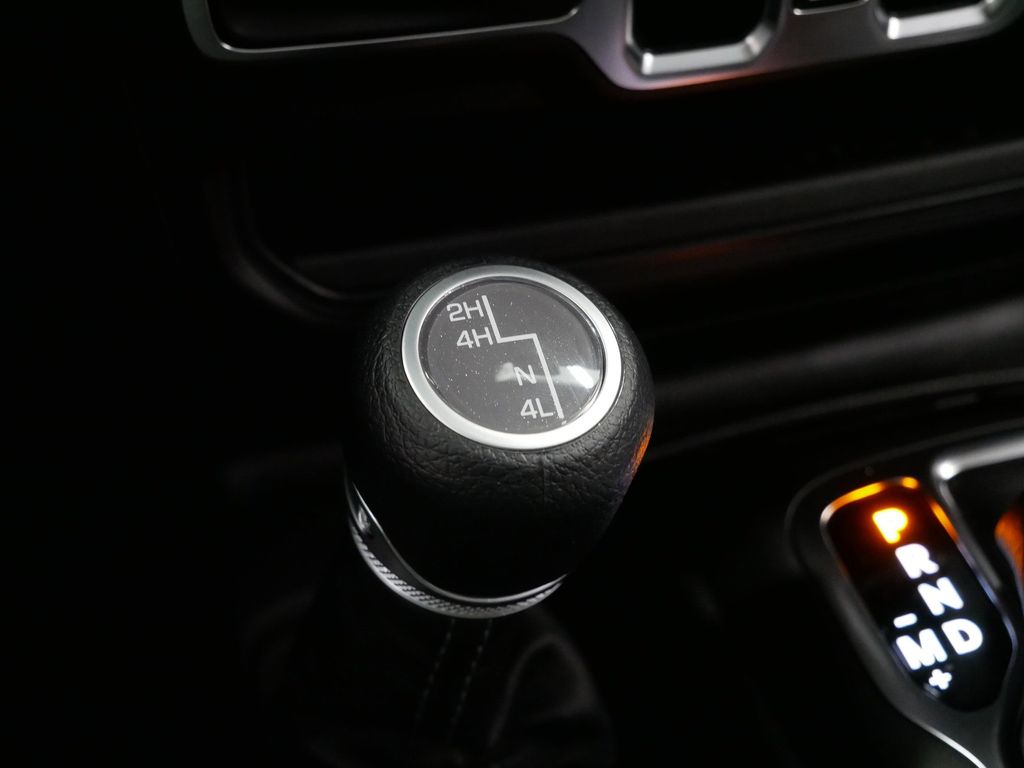 Thumbnail: 2026 Jeep Wrangler - 35