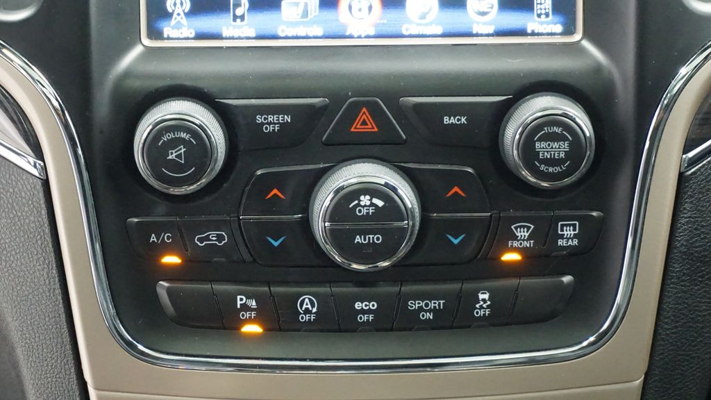 Thumbnail: 2017 Jeep Grand Cherokee - 29