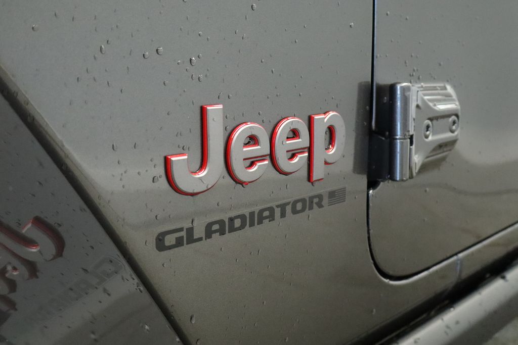 Thumbnail: 2026 Jeep Gladiator - 14