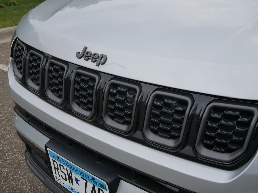 Thumbnail: 2025 Jeep Compass - 3