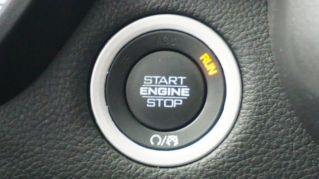 Thumbnail: 2023 RAM 1500 - 27